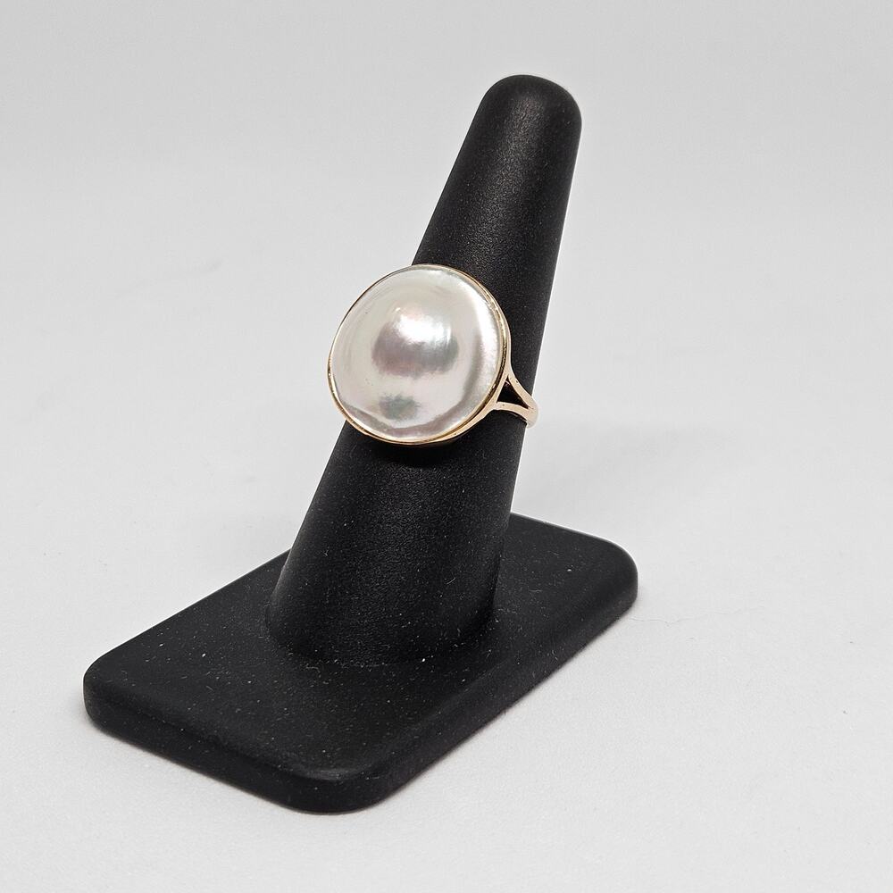 Estate 14K Yellow Gold Blister Pearl Ring Size 7 Bezel Set Split Shank Round